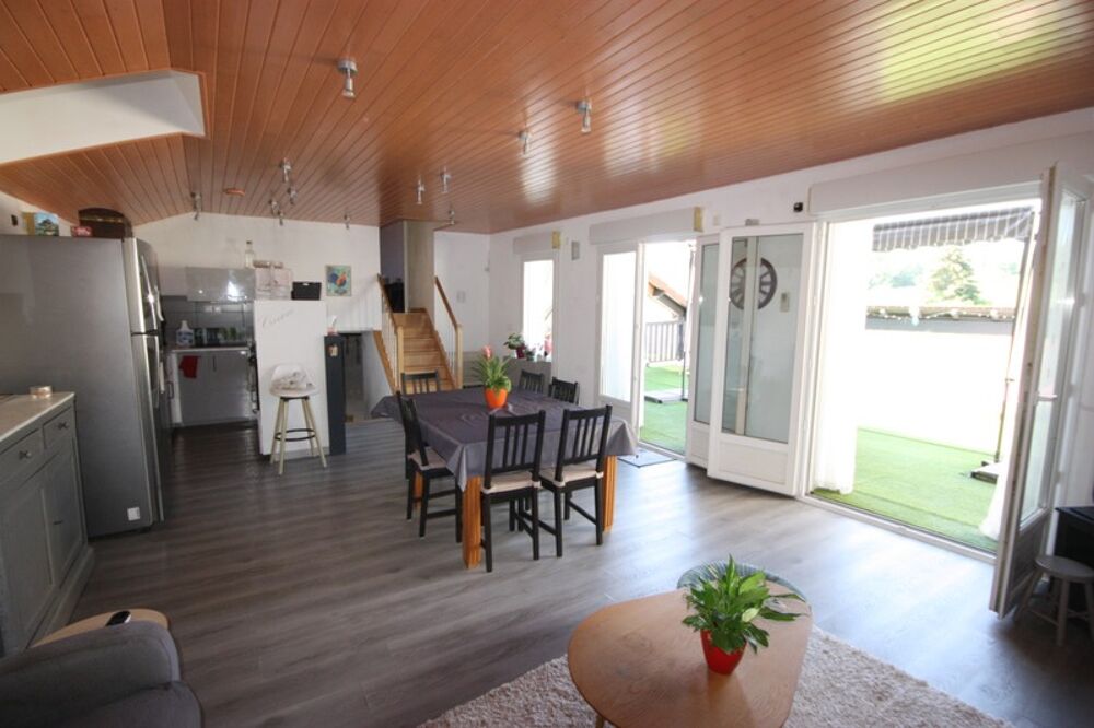 Maison à vendre 5 pièces ORDONNAZ (01)