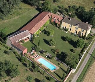  Propriété/château à vendre 12 pièces 400 m²