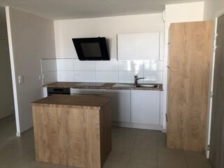  Appartement à louer 3 pièces 71 m²