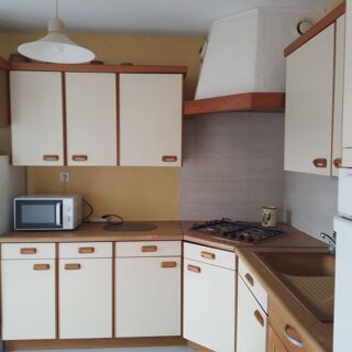  Appartement à louer 3 pièces 69 m²