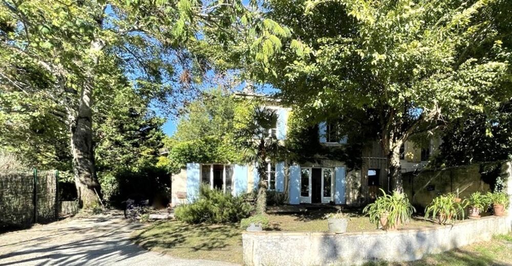 QUINSAC - belle maison de caractère en pierre de 160 m² avec vue exceptionnelle sur la rivière