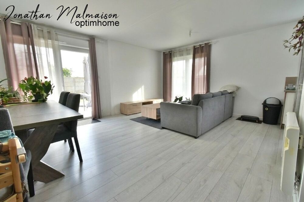 CONCHES-EN-OUCHE  MAISON CONTEMPORAINE DE PLAIN-PIED DE 2016  3 CHAMBRES