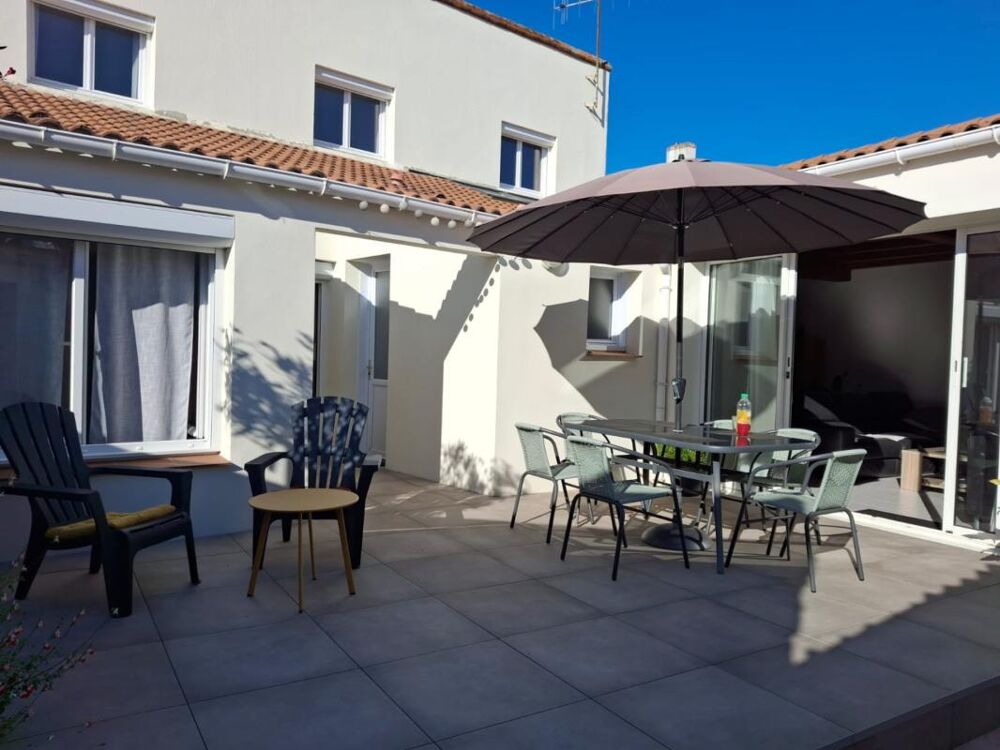 Vente Maison La Roche-sur-Yon sud, à Nieul-Le Dolent, maison, 4 chambres env. 157 m² Nieul le dolent