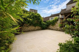  Propriété/château à vendre 7 pièces 240 m²