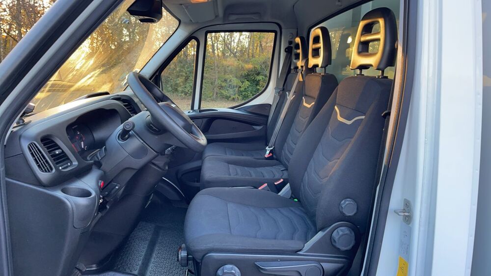 Daily Chassis Cab Frigo Quad-Leaf MY2019 2.3 156 35 C Caisse Klege 2020 occasion 69400 Villefranche Sur Saone