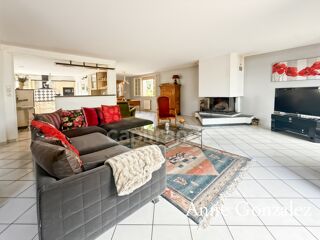  Maison à vendre 7 pièces 228 m²