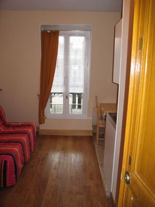  Appartement � louer 1 pi�ce 14 m� Paris 17