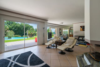  Maison à vendre 5 pièces 196 m²