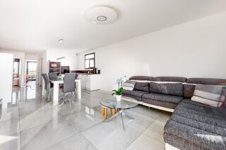  Appartement � vendre 4 pi�ces 98 m�