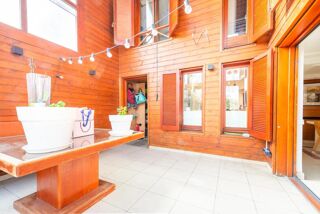  Maison � vendre 8 pi�ces 220 m�