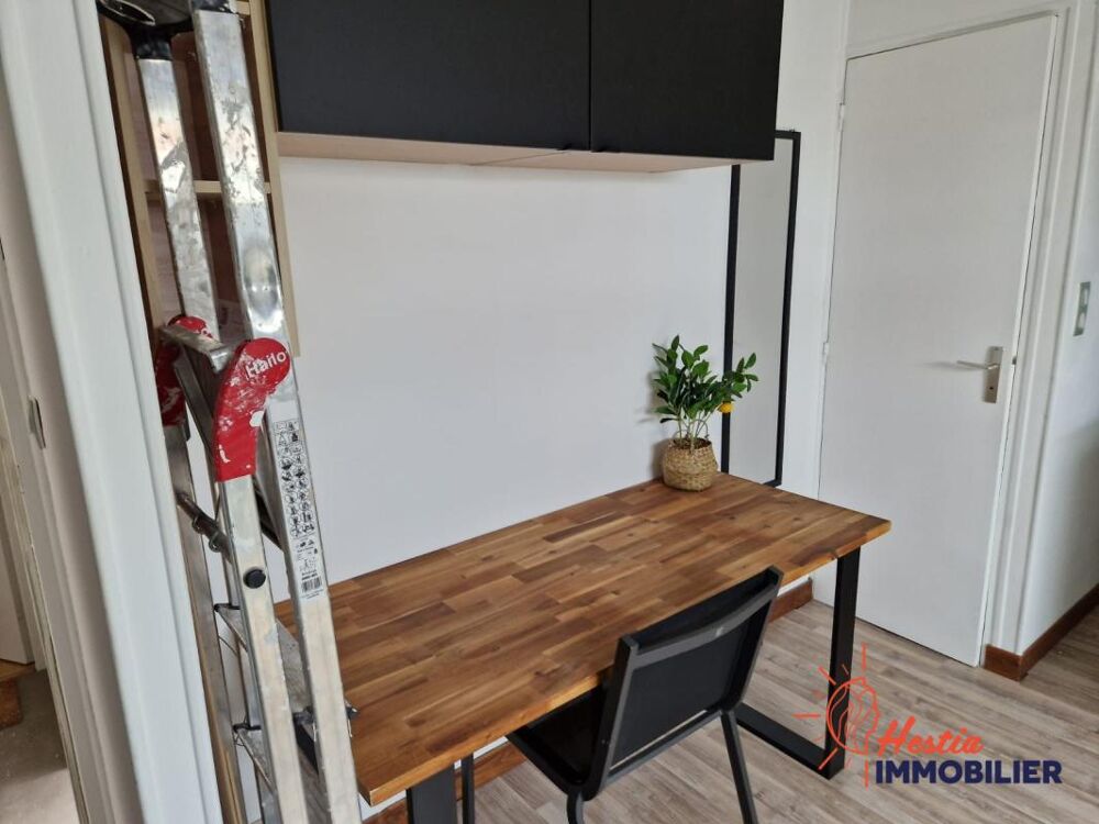 STUDIO MEUBLE 18,05 M² - SECTEUR BLD ST MARCEAUX