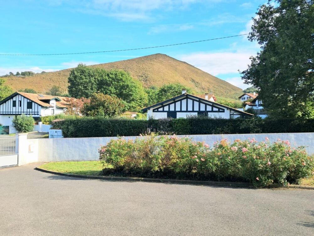 à vendre  Maison Ascain (64310)