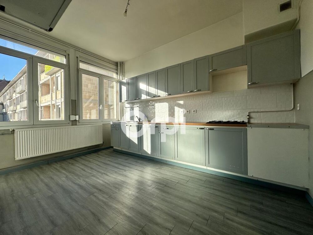 Vente Appartement Appartement 2 chambres, petit balcon en hyper centre ville Douai