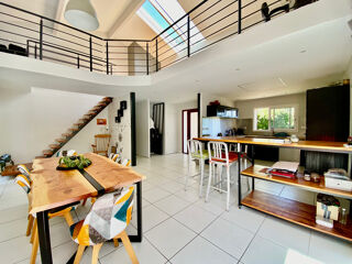  Maison � vendre 7 pi�ces 185 m�