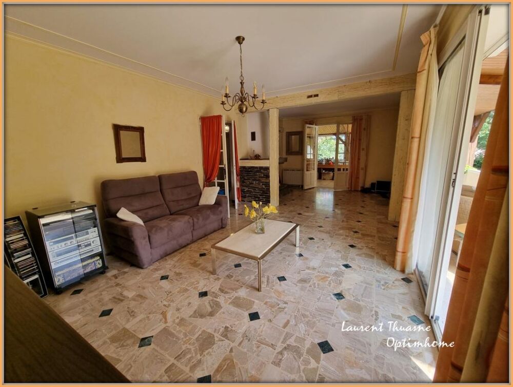 Maison 8p 5ch 230 m² au calme