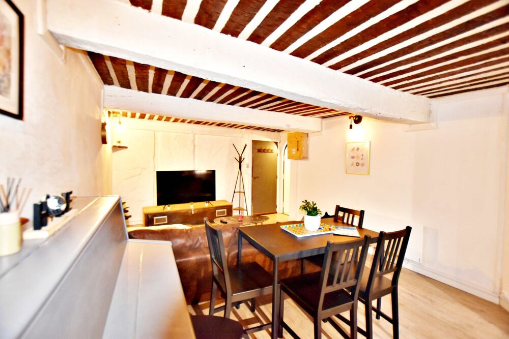 TOULON (83) - EMPLACEMENT IDEAL CENTRE VILLE  APPARTEMENT 2 PIECES DE 51 M² PLEIN DE CHARME ET DE CACHET - INVESTISSEMENT OU RE