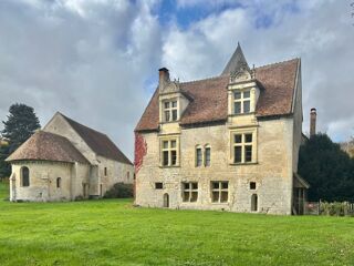 Propriété/château à vendre 9 pièces 360 m²