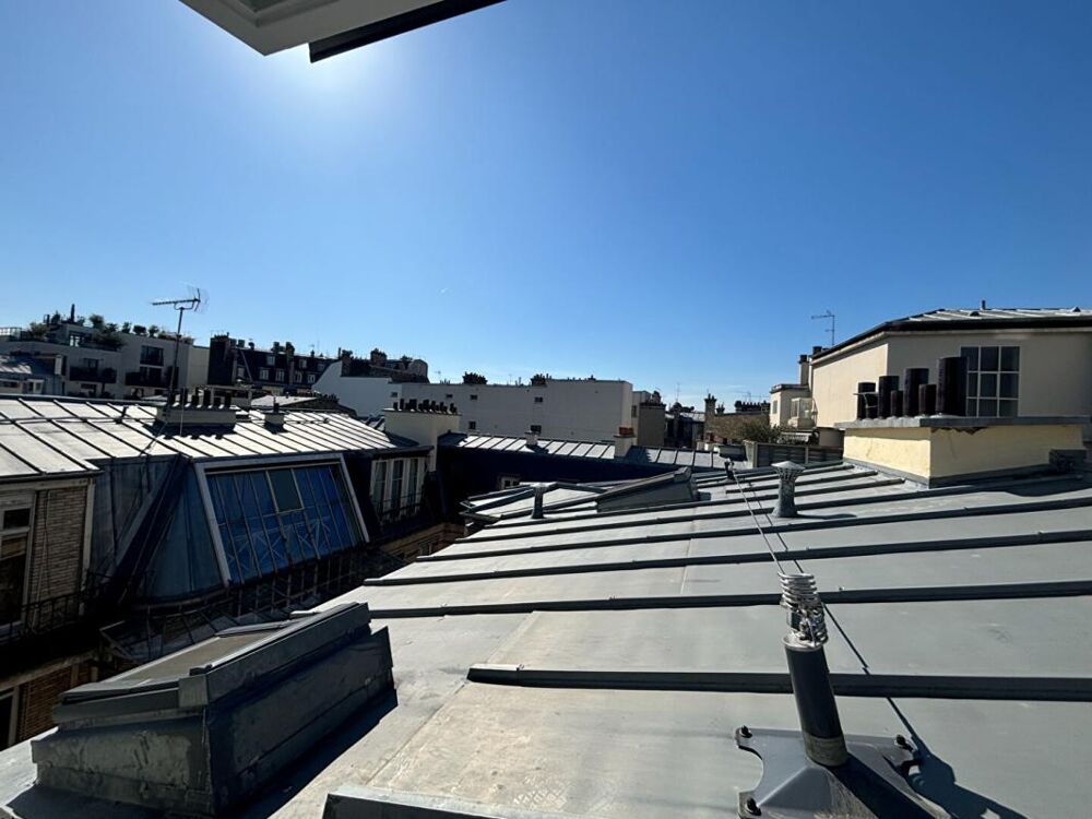 Appartement Paris 16e dernier étage