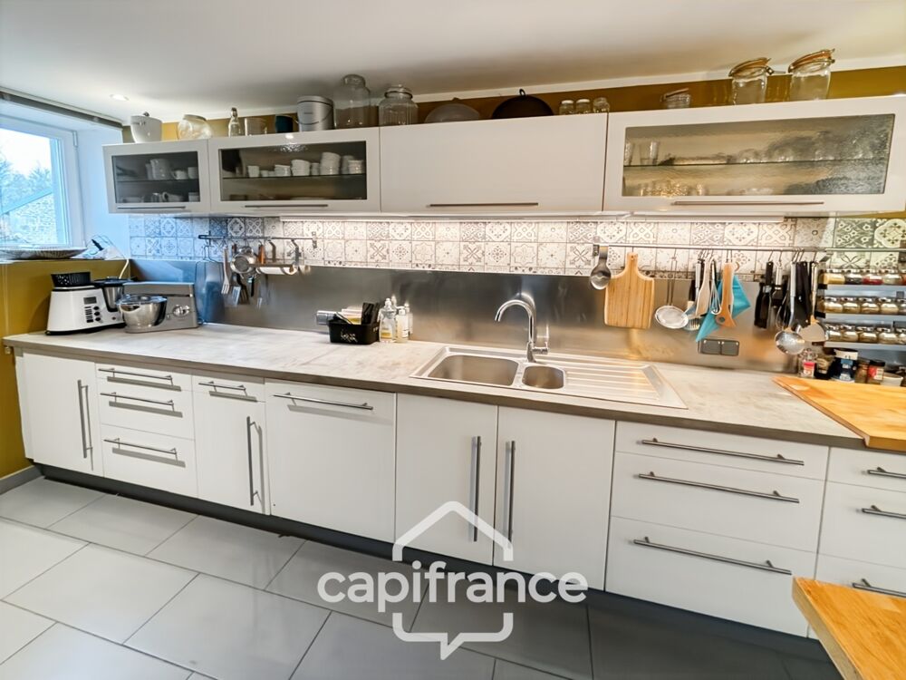 à vendre  Propriété/château Saint-Vaury (23320)
