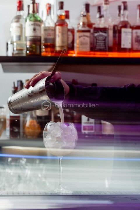 BAR A VENDRE/ PRIX EN BAISSE A 188.700 EUROS 231000 14800 Deauville