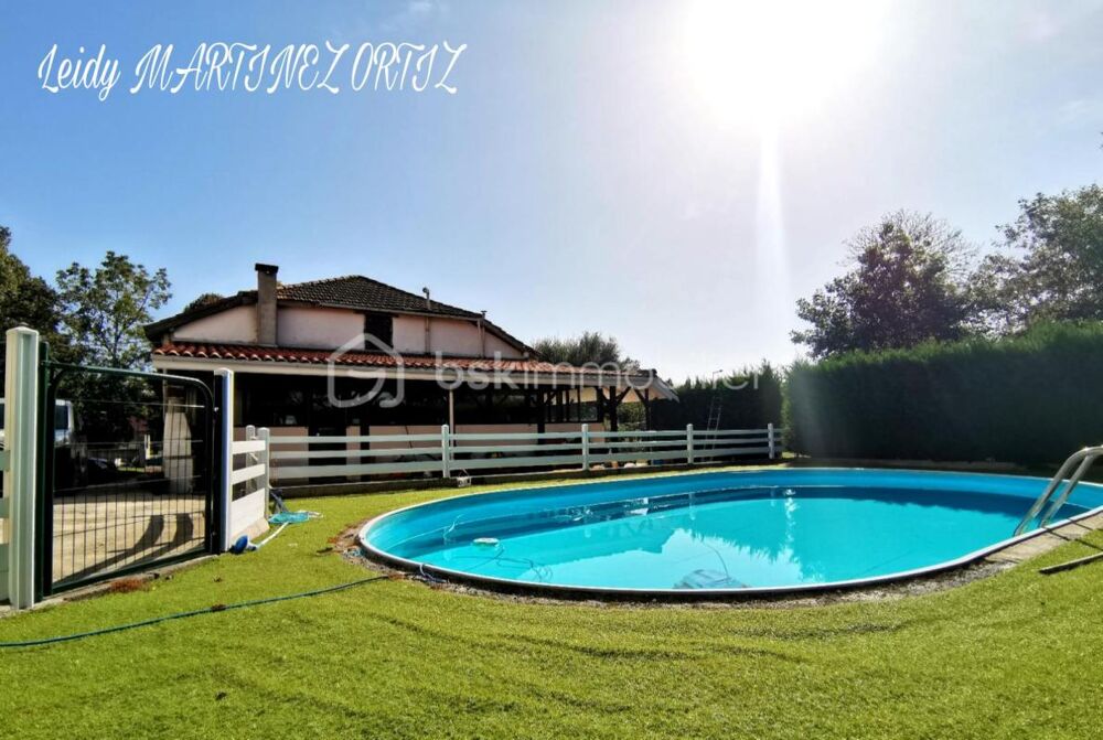 Vente Maison Vaste maison landaise en pierre, 170m², piscine, dépendances. Terrain 3000m² Estigarde