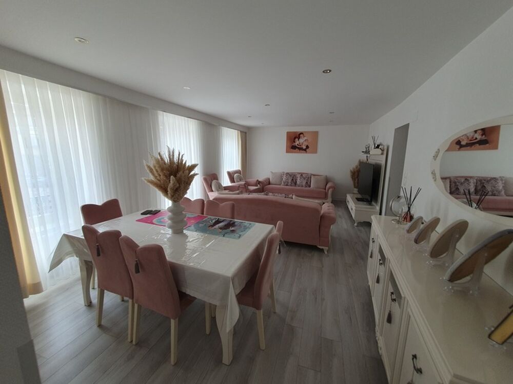 Maison 8 pièces avec deux logements à vendre au centre de MARMOUTIER (67440)