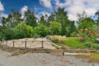  Maison à vendre 8 pièces 196 m²