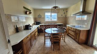  Villa � vendre 10 pi�ces 237 m�