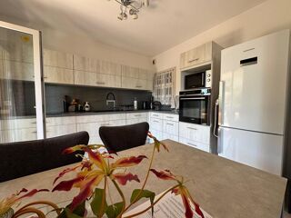  Appartement  vendre 2 pices 58 m