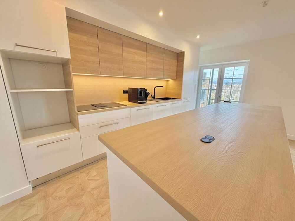 Vente Appartement Appartement 3 pièces avec terrasse en centre ville Cahors