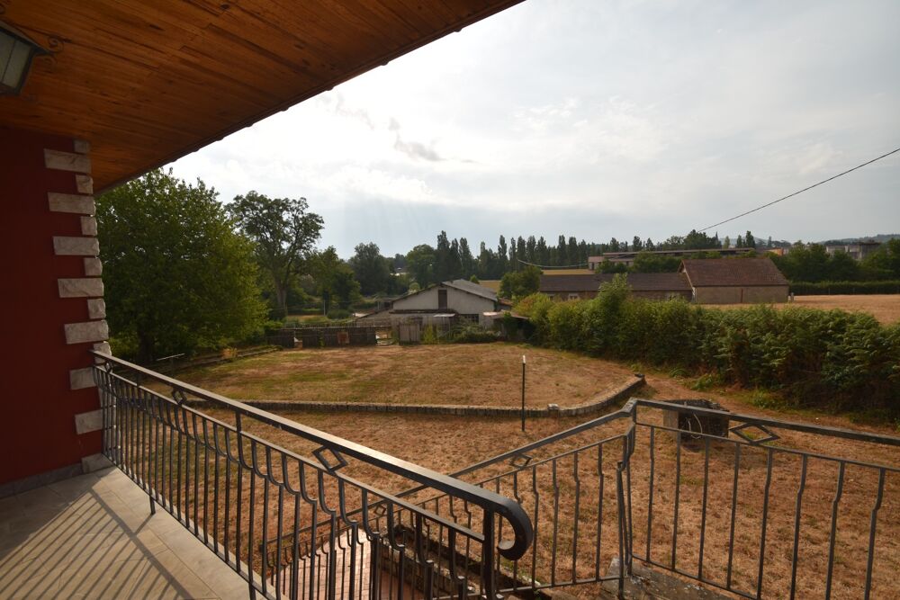 LA CLAYETTE - maison 156m² - avec entrepôt de 210m² sur terrain 3930m²