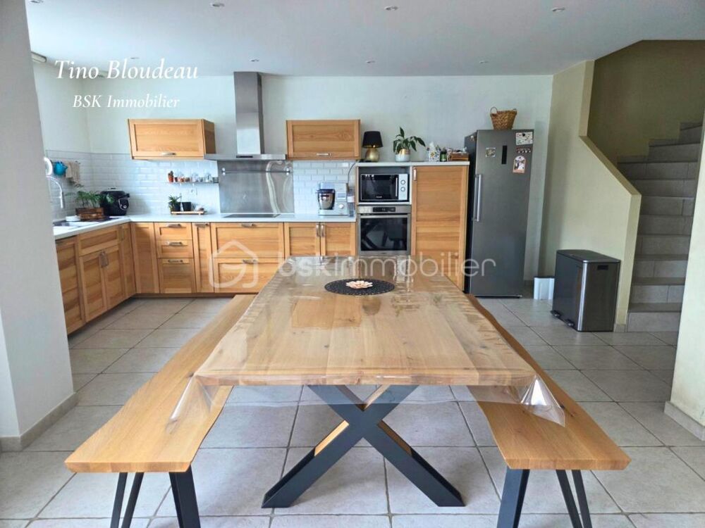 Vente Maison ? À Saumur, l'espace dont votre famille rêve… sans les travaux et une vie de plain pied Saumur