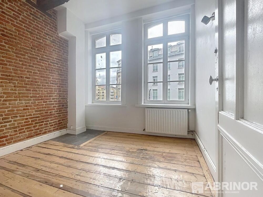 Vente Appartement LILLE CENTRE TYPE 3 de 66m² Lille