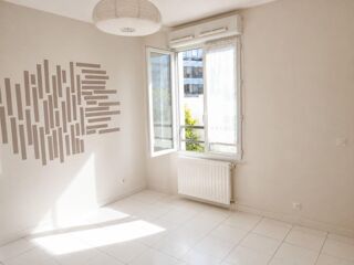  Appartement à louer 3 pièces 69 m²