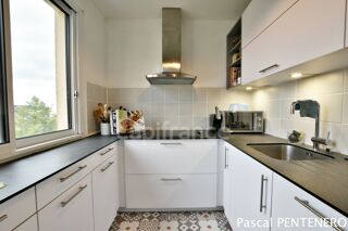  Appartement � vendre 4 pi�ces 99 m�