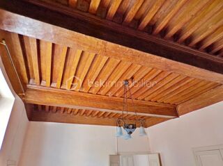  Immeuble à vendre 13 pièces 325 m²