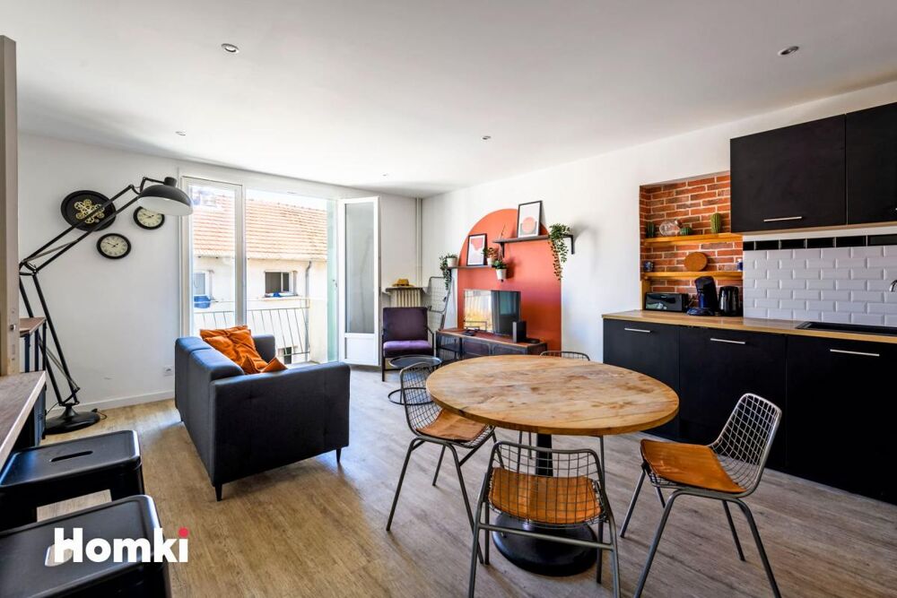 DPE C Appartement 5 pièces 85 m² avec balcon à Nîmes Arênes