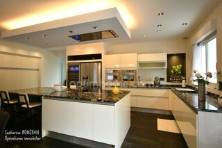  Maison à vendre 6 pièces 252 m²
