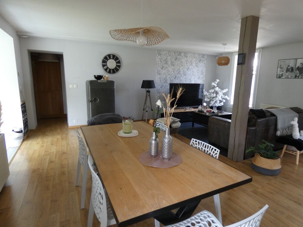 Vente Maison Maison à vendre 5 pièces GIBERVILLE (14) Belle maison de 123 m² habitables avec dépendances Giberville