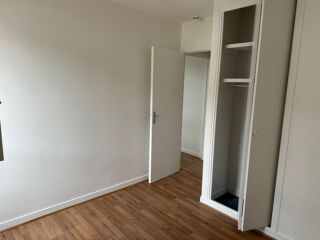  Appartement à louer 3 pièces 60 m²