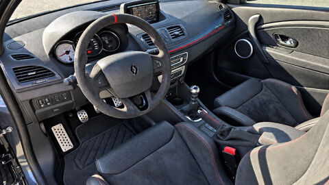 M&eacute;gane 3 2.0 275 RS Trophy 2015 occasion 17300 Rochefort