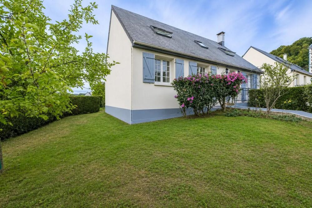 Vente Maison Maison de 6 pièces de 130 m² au Val d'Hazey Le val d hazey