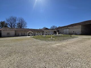  Propri�t�/ch�teau � vendre 7 pi�ces 245 m�