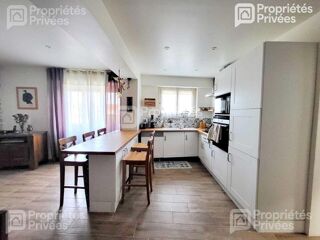  Maison à vendre 8 pièces 185 m²
