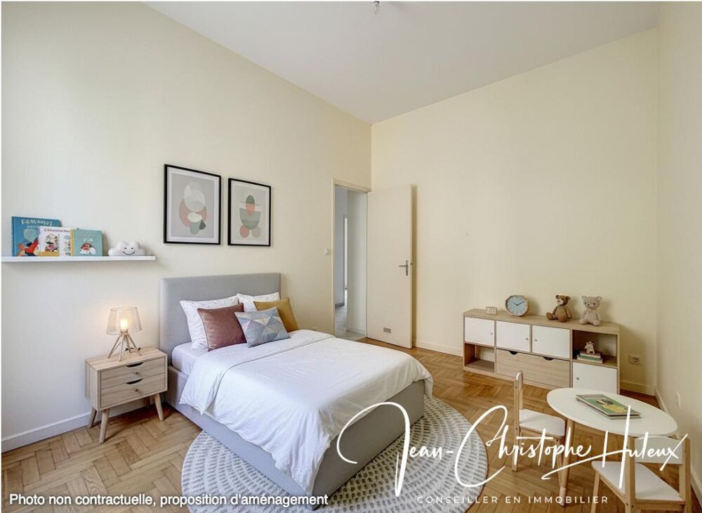 Appartement Nimes 3 pièce(s) 55 m2 climatisé, loué