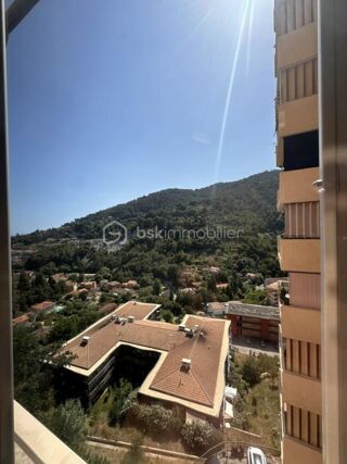  Appartement � vendre 4 pi�ces 80 m�