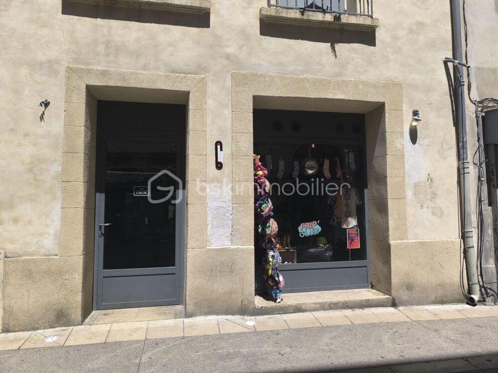   Boutique, droit au bail à céder 