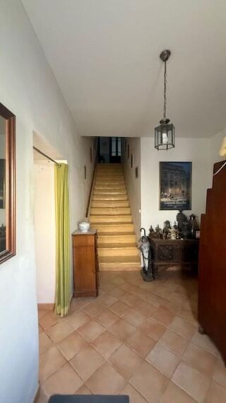  Maison  vendre 6 pices 520 m