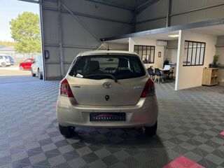 Yaris 5 portes 1.4 D4-D 90 cv 2010 occasion 85190 Venansault