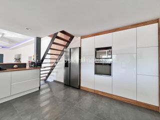  Villa � vendre 4 pi�ces 175 m�